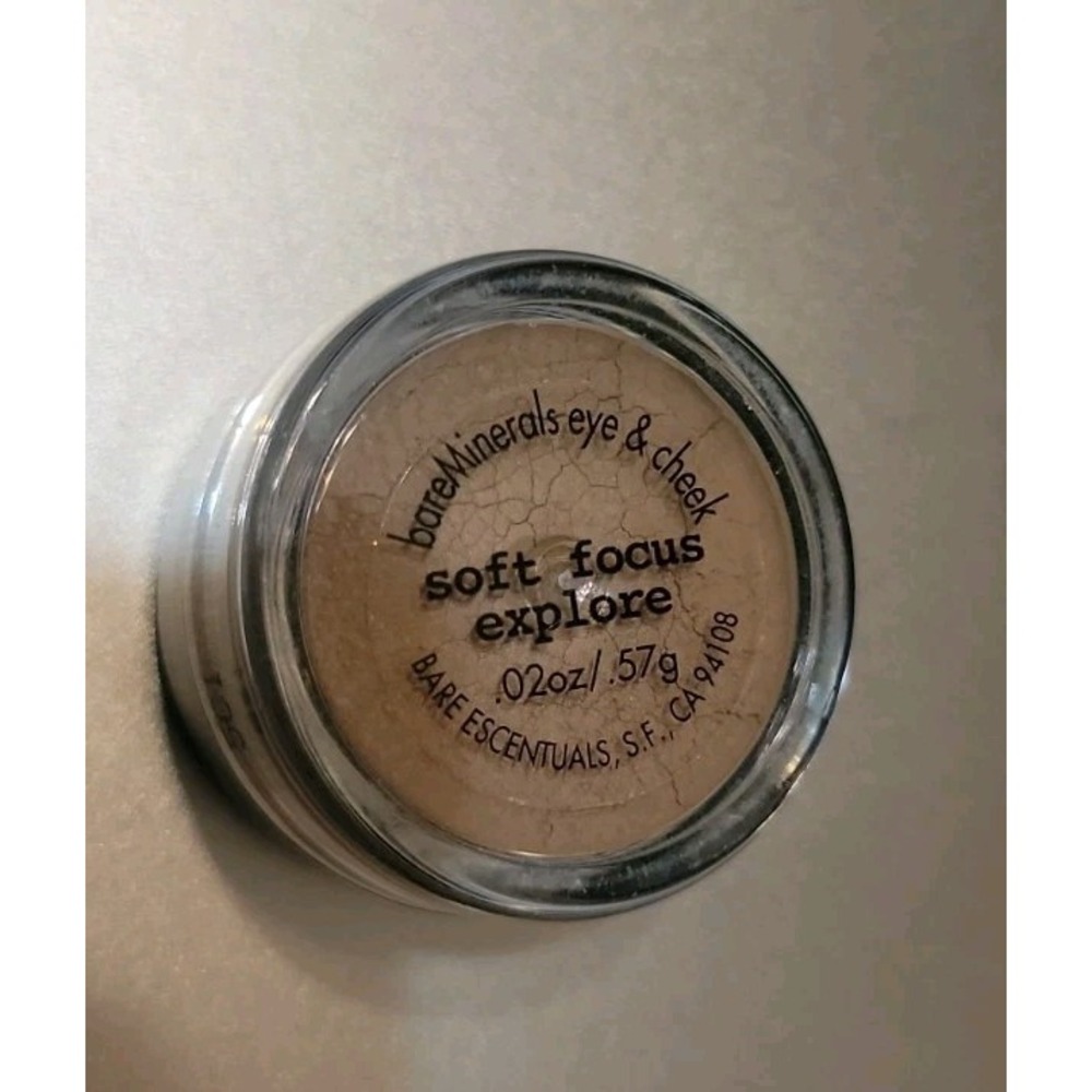 Bare Mineral Eyeshawdow Blush Soft Focus Explore .02oz